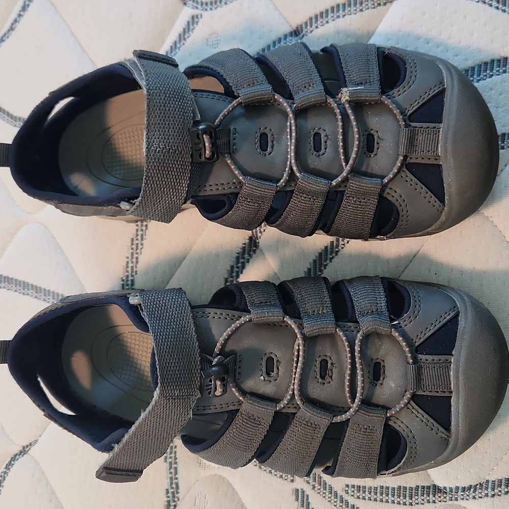 Kids Water Shoes - Gray and Blue BASS pro